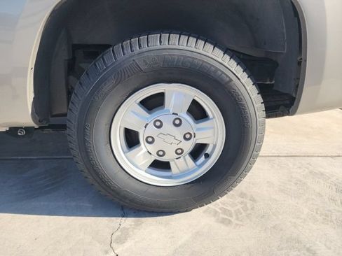 Used 2005 Chevrolet Colorado LS RWD image 14