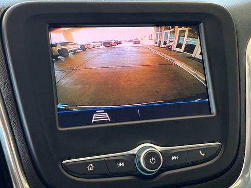 Used 2020 Chevrolet Equinox LT AWD/4WD image 21
