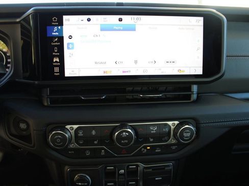 New 2026 Jeep Gladiator Mojave w/ Safety Group image 17