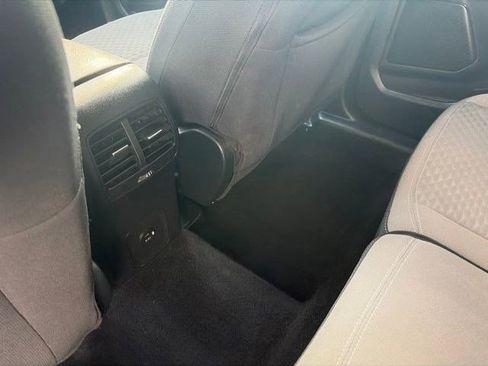 Used 2022 Ford Escape SE w/ Cold Weather Package AWD/4WD image 32