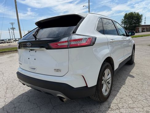 Used 2019 Ford Edge SEL w/ Equipment Group 201A AWD/4WD image 3