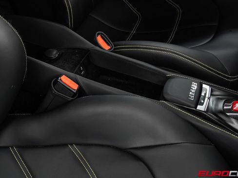 Used 2018 Ferrari 488 GTB RWD image 36