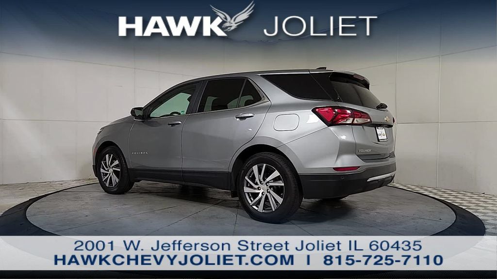 Used 2024 Chevrolet Equinox LT FWD image 5