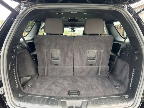 Used 2025 Dodge Durango GT AWD/4WD image 23
