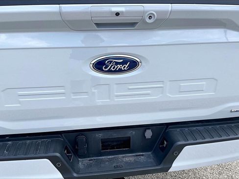 Used 2023 Ford F150 Lariat w/ Equipment Group 502A High AWD/4WD image 32