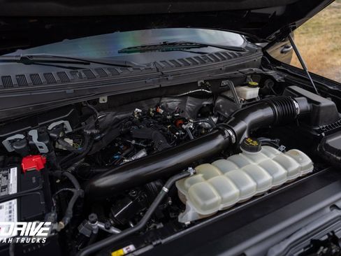 Used 2023 Ford Expedition Max XLT image 26