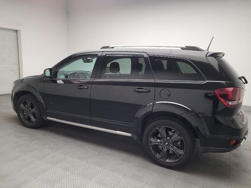 Used 2020 Dodge Journey Crossroad FWD image 3