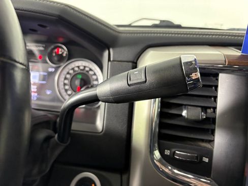 Used 2017 RAM 3500 Laramie w/ Convenience Group image 22