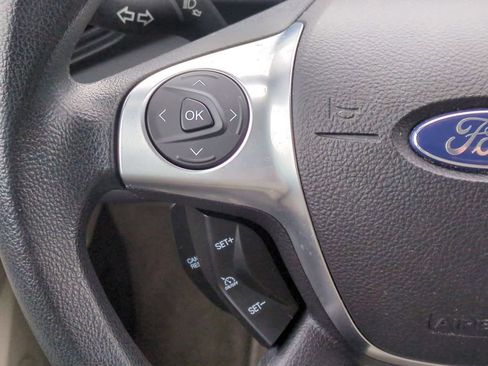 Used 2013 Ford Escape SE image 23