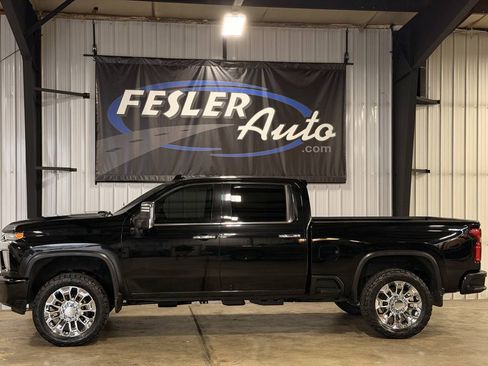Used 2021 Chevrolet Silverado 2500 LTZ w/ LTZ Convenience Package AWD/4WD image 36