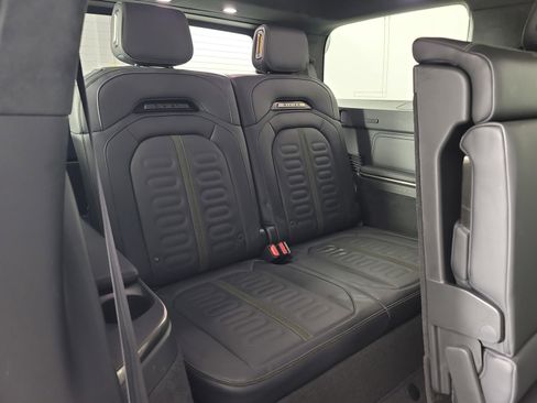 Used 2024 Rivian R1S Adventure image 25