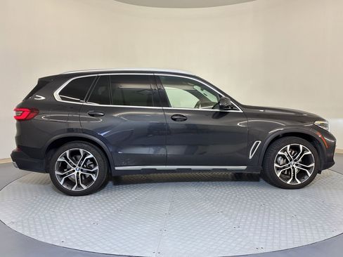 Used 2023 BMW X5 sDrive40i w/ Premium Package image 8