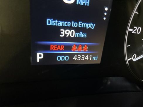 Used 2023 Toyota Corolla SE image 21