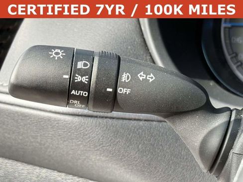 Used 2023 Toyota Venza Nightshade AWD/4WD image 23