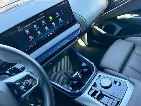 Used 2025 BMW X3 xDrive30i image 28