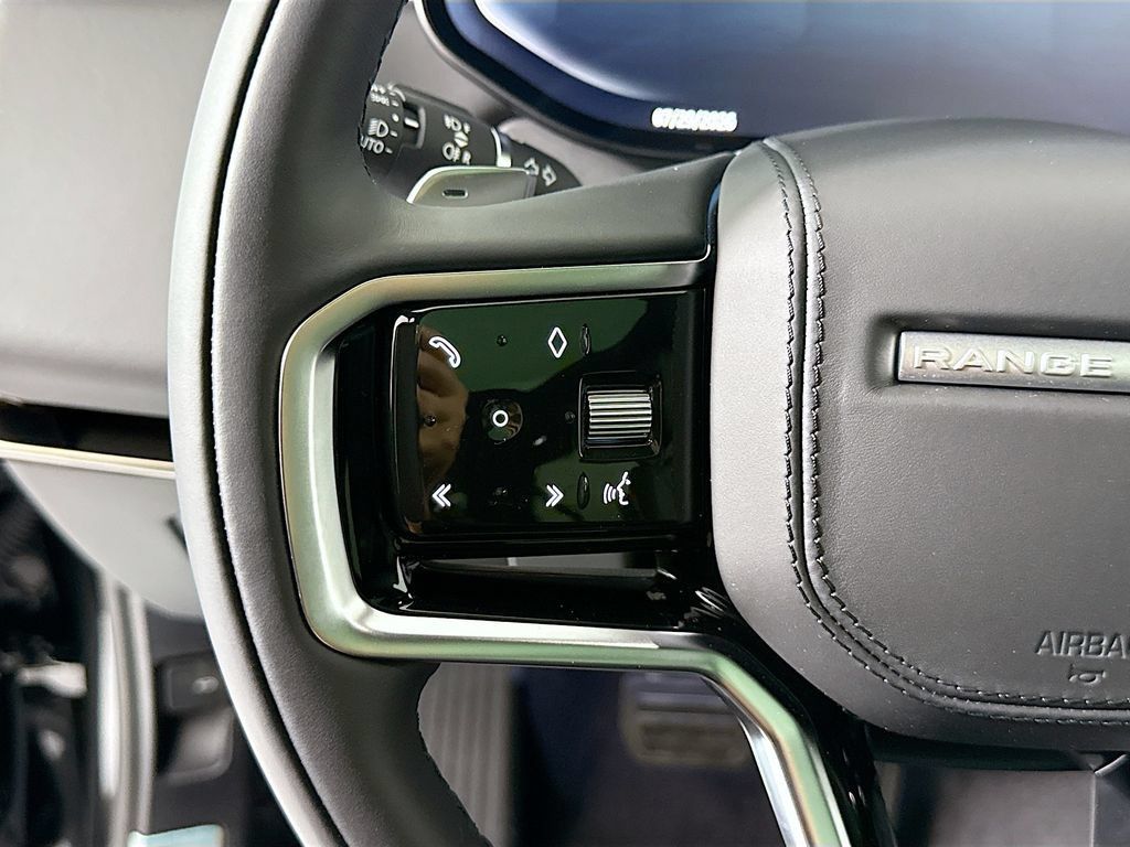 New 2026 Land Rover Range Rover Sport SE AWD/4WD image 11