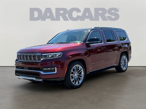 Used 2023 Jeep Grand Wagoneer Series II w/ Flexible Seating Group AWD/4WD image 2
