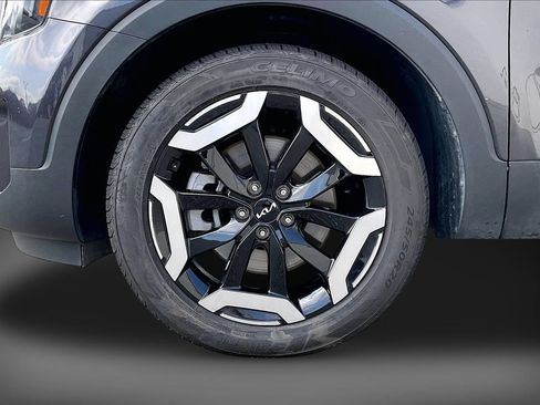 Used 2025 Kia Telluride S FWD image 35
