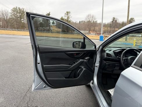 Used 2020 Subaru Impreza 2.0i image 18