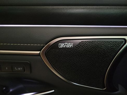 New 2025 Lexus ES 350 Ultra Luxury image 15