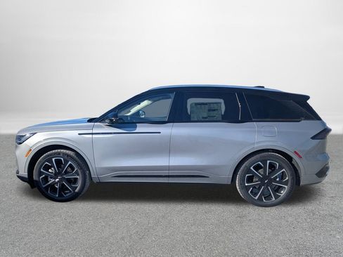 New 2025 Lincoln Nautilus Reserve AWD/4WD image 6