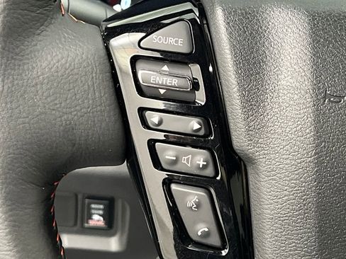 Used 2026 Nissan Frontier PRO-4X w/ Pro-4x Convenience Package AWD/4WD image 46