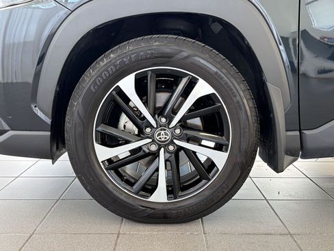 Used 2024 Toyota Corolla Cross AWD Hybrid w/ Convenience Package image 13