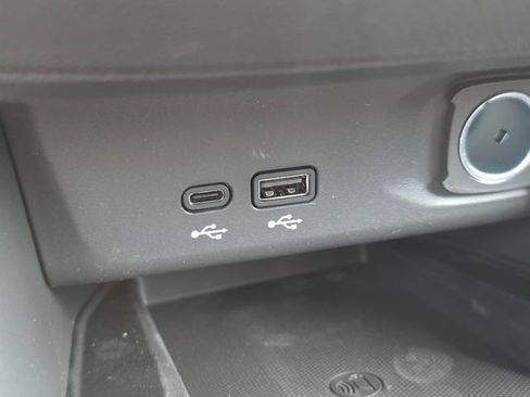 New 2026 Buick Envista Sport Touring w/ Convenience I Package FWD image 28