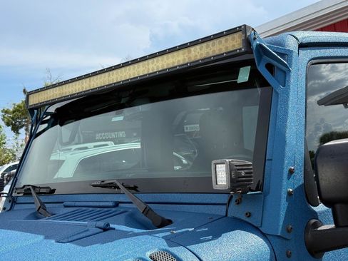 Used 2015 Jeep Wrangler Unlimited Sport w/ Quick Order Package 24S AWD/4WD image 12