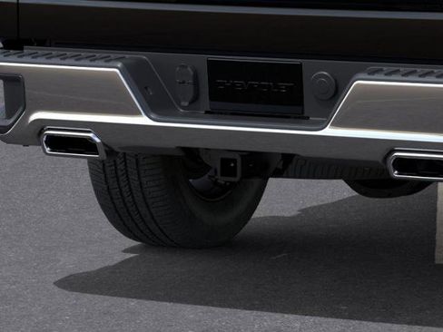 New 2026 Chevrolet Silverado 1500 LT w/ Z71 Off-Road Package AWD/4WD image 14