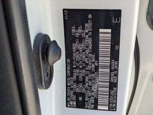 Used 2014 Toyota 4Runner Limited image 18