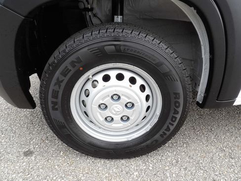 Used 2025 RAM ProMaster 2500 w/ U-Haul Equipment Group FWD image 46