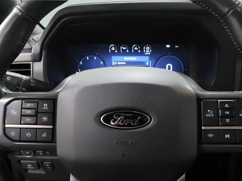 Used 2024 Ford F150 Lariat w/ Equipment Group 502A High AWD/4WD image 15