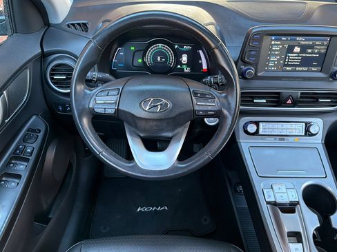 Used 2020 Hyundai Kona Limited image 18