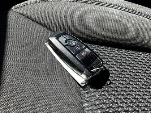 Certified 2023 Ford Explorer XLT w/ Class IV Trailer Tow Package image 12