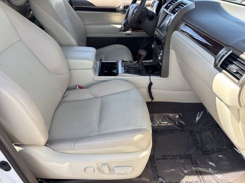 Used 2019 Lexus GX 460 Premium AWD/4WD image 10