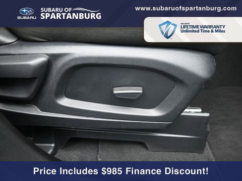 Used 2023 Ford Explorer XLT image 17