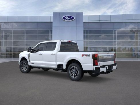 New 2025 Ford F250 Platinum w/ Platinum Plus Package image 4