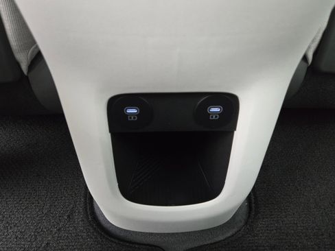 New 2026 Hyundai Ioniq 5 Limited image 15