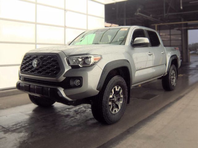 Used 2023 Toyota Tacoma TRD Off-Road AWD/4WD image 4