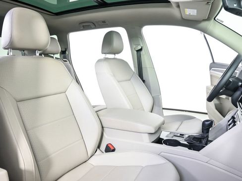 Used 2022 Volkswagen Atlas SE image 23