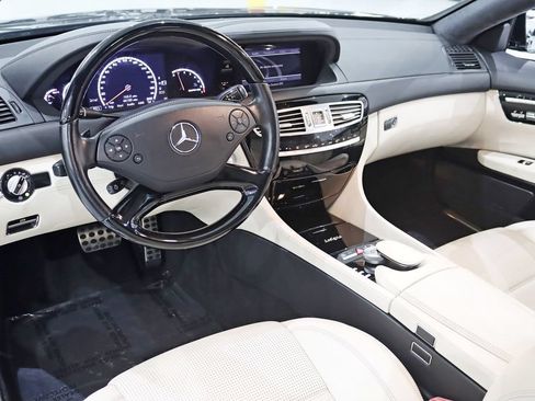 Used 2011 Mercedes-Benz CL 63 AMG image 14