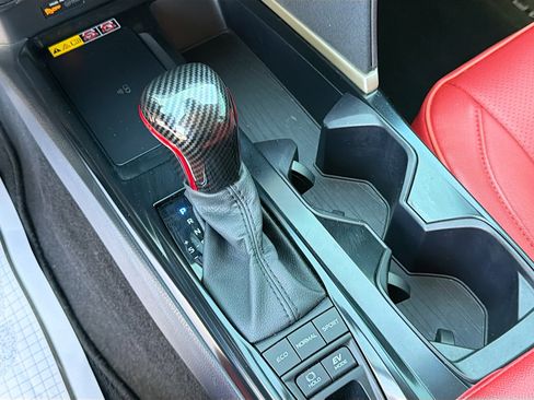 Used 2025 Toyota Camry LE w/ Convenience Package image 27