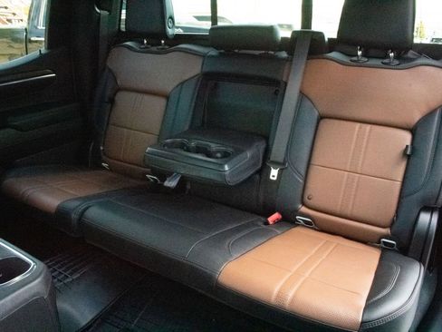 Certified 2025 Chevrolet Silverado 1500 High Country w/ Technology Package image 30