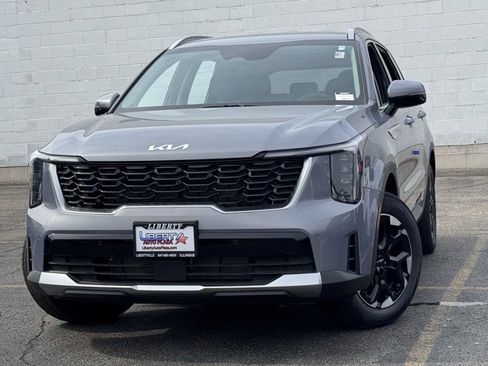 New 2025 Kia Sorento S image 38