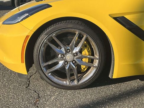 Used 2015 Chevrolet Corvette Stingray Coupe w/ 2LT Preferred Equipment Group image 11