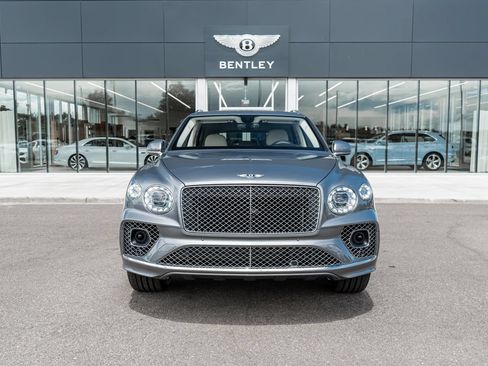 Certified 2023 Bentley Bentayga AWD/4WD image 20