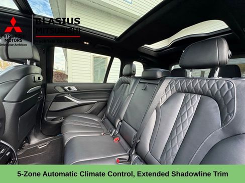 Used 2025 BMW X7 M60i w/ Climate Comfort Package image 16