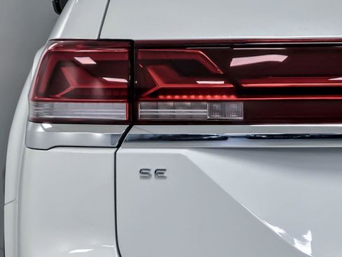 New 2026 Volkswagen Atlas SE image 26