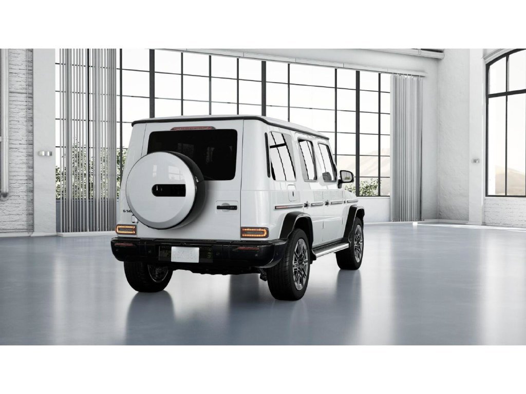 New 2027 Mercedes-Benz G 580 e image 23